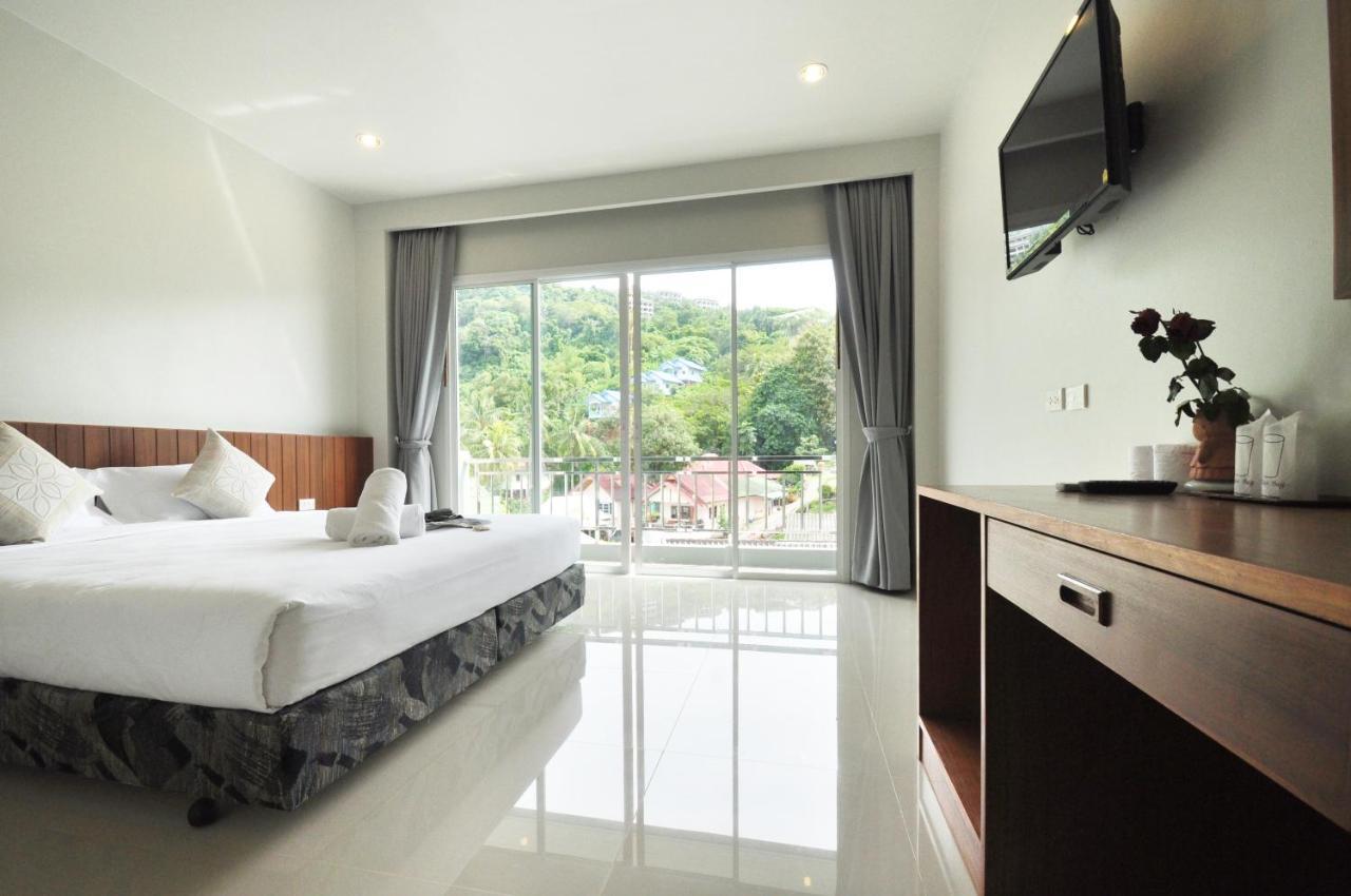 Choophorn House Sha Hotel Pantai Kata Bagian luar foto